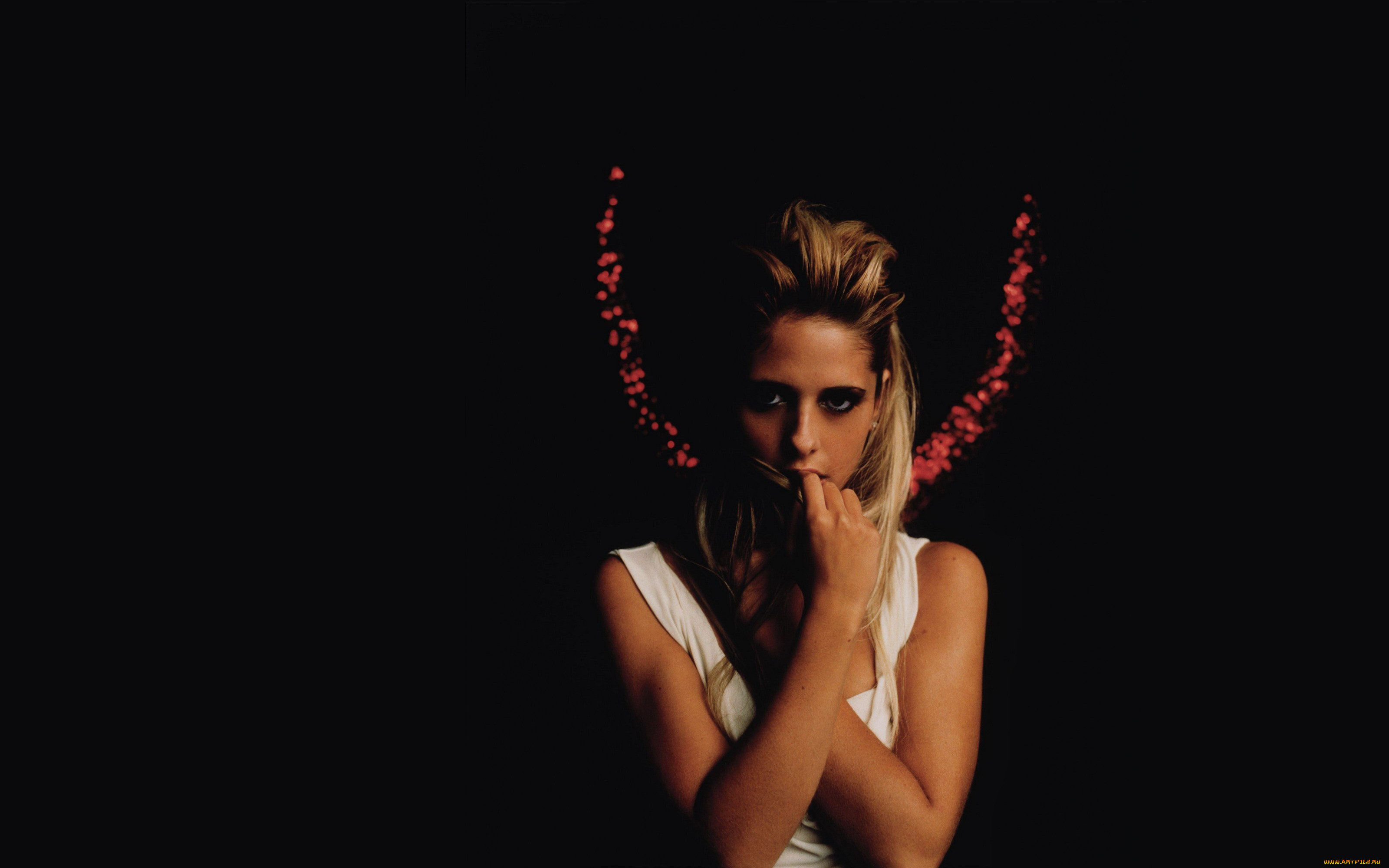 , sarah michelle gellar, , , , , , 